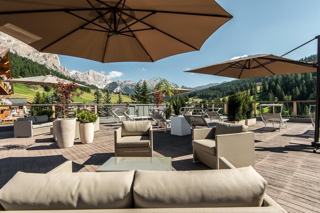 Hotel Diamant Сан-Кассиано Экстерьер фото